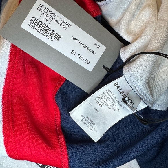 New with Tags 100% Authentic Balenciaga Hockey Tshirt - Picture 2 of 5